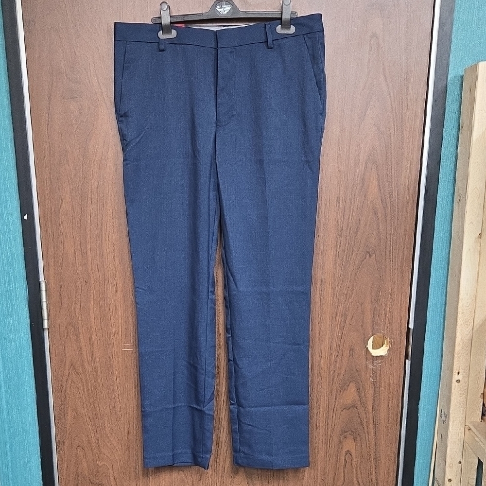 Van Heusen Size 34 Navy Slim Fit Dress Pant